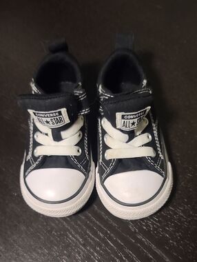 Toddler Conversw Velcro Black Shoes  Sz 6
